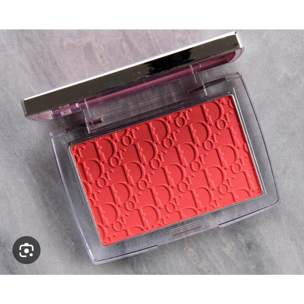 Dior PH-Activated Color Cherry Blush 015